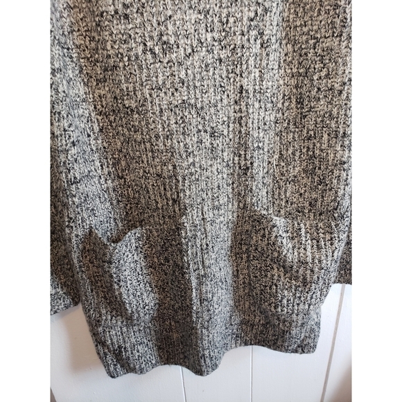 Forever 21 Knit Dress - Picture 2 of 9